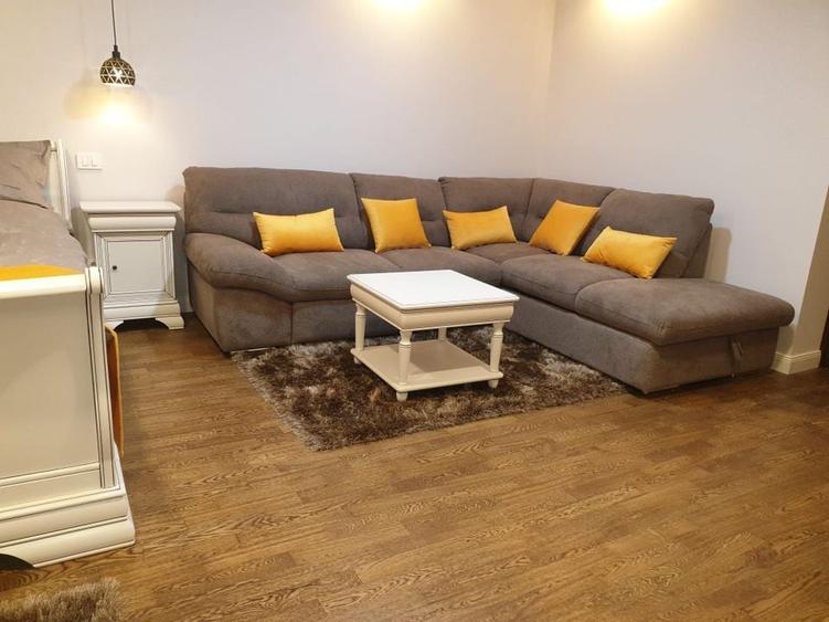 Garsoniera superfinisata si mobilata lux - langa str. Sforii - 47