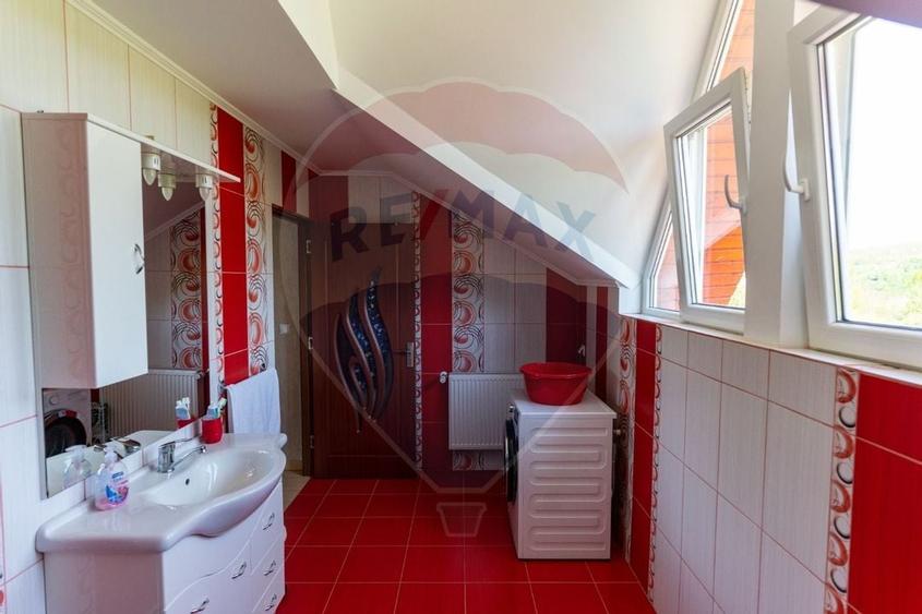 Casa / Vila Sesuri, jud Hunedoara - 16