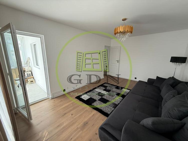 Apartament 3 camere, decomandat, 71mp, Rovine, zona Dezrobirii. - 2