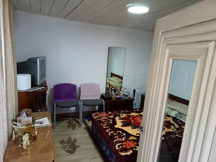 Casa cu curte si gradina - zona linistita si frumoasa - 4