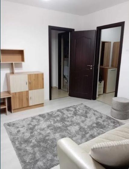Apartament cu 2 camere decomandat, mobilat în Berceni