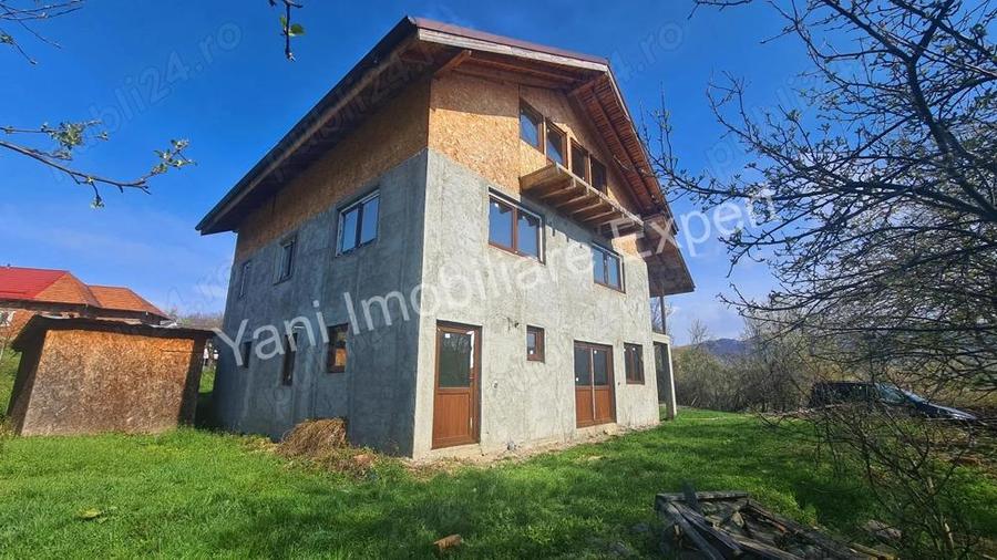 Casa de vacan?a de vanzare in comuna Corbi, sat Poienarei, jude? Arge?. - 17