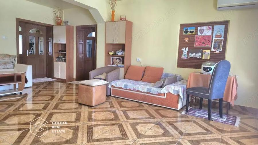 Casa spatiosa cu 5 camere, garaj si gradina, zona Gradiste - 4