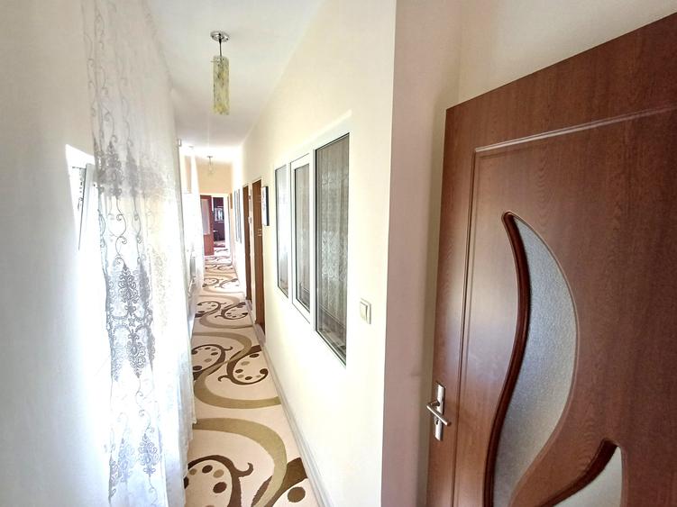 Vanzare casa P+1 - Imobiliare MAXICONFORT - 3