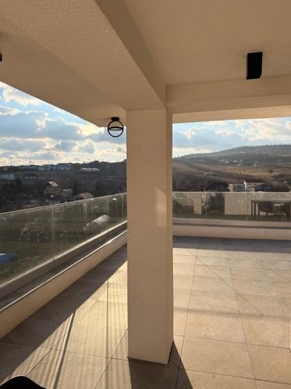 Duplex premium cu terasă 70 mp + view superb | 3 dormitoare cu băi proprii | Iri - 1