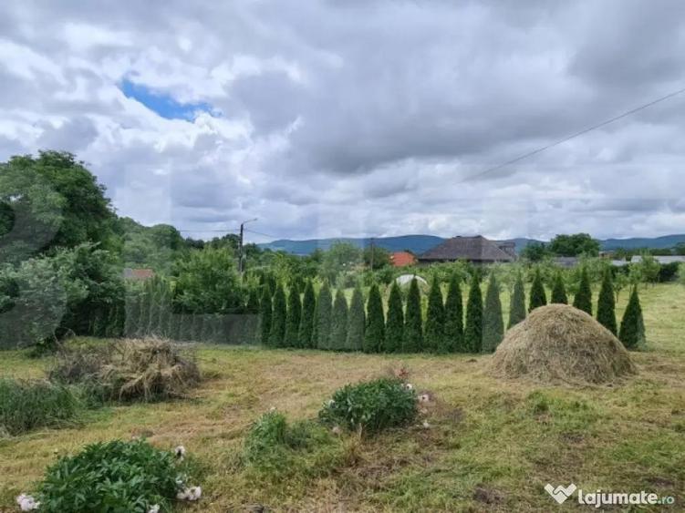 Casa de vanzare, zona deosebita , teren generos,Sali? - 4