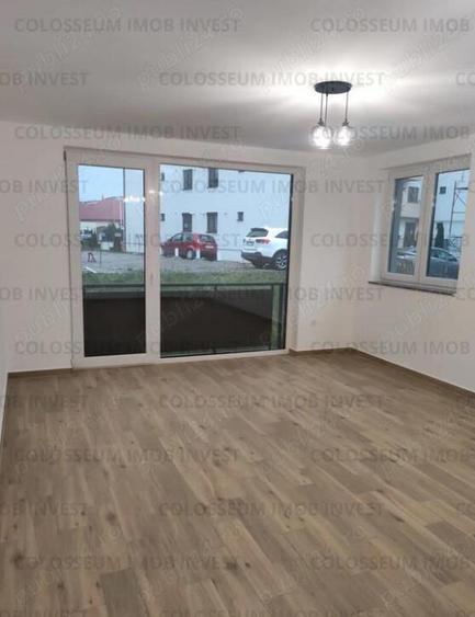 Garsoniera decomandat - zona Tractorul - 4