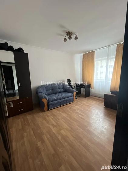 Apartament 1 camera modern, Primaverii bloc izolat, balcon termopan Apartament 1 camera modern, Primaverii bloc izolat, balcon termopan