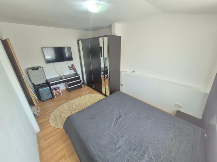 2 Cam-Sagului--7 Min Spitalul Judetean-Mobilat--Centrala-54 MP-75.000 Eur - 8