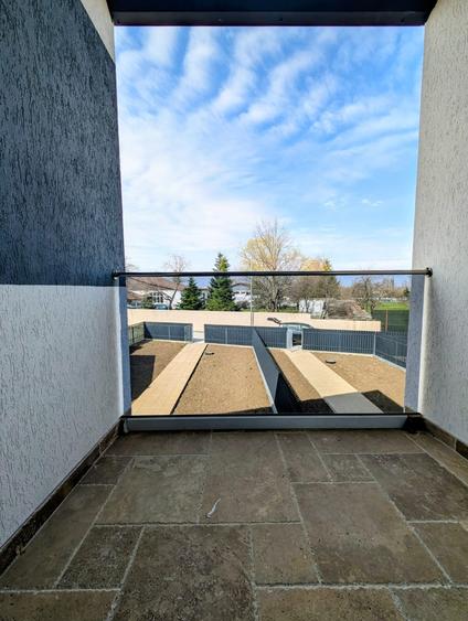 Parc,promenada-Chiajna,case elegante P+E+M gata de mutare,finisaje calitative - 3