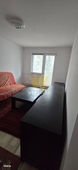 Apartament de inchiriat, cu 4 camere, zona Dacia - 3
