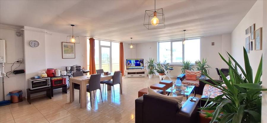 SUPEROCAZIE ! MAMAIA NORD 3 CAMERE 135 MP. MOBILAT UTILAT VEDERE LA MARE ! - 2