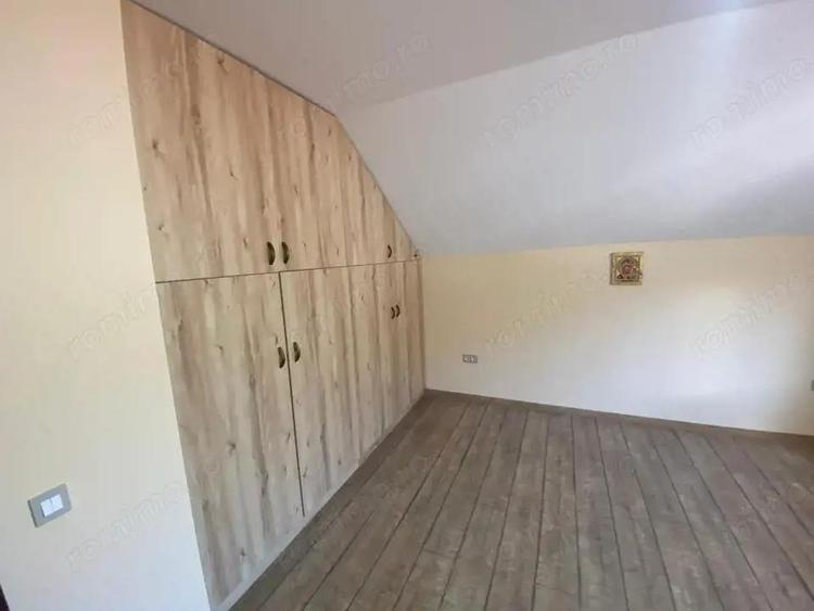 Casa cu 6 camere, 240 mp utili, 3 bai, curte 100 mp, panouri fotovoltaice, Tauti - 17