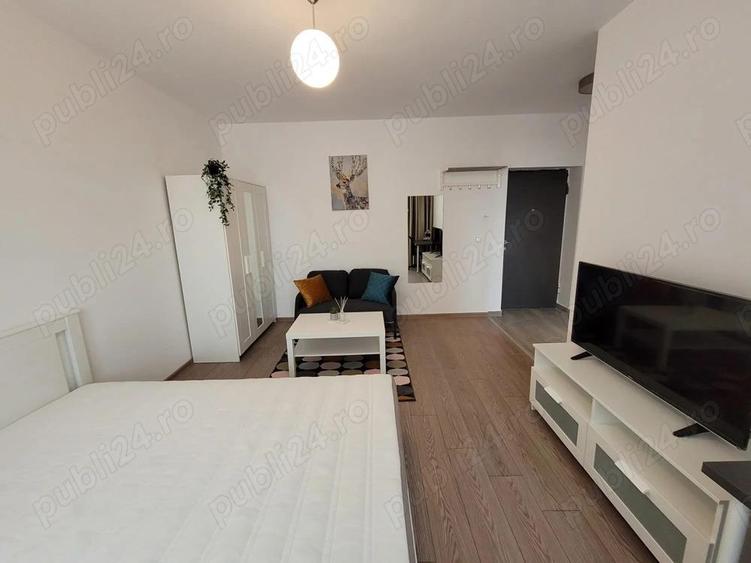 Garsoniera de vanzare Regie - 1