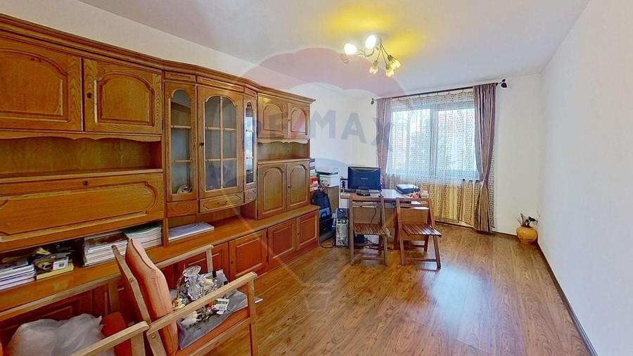 Casă / Vilă cu 7 camere de închiriat în zona Domenii - 6