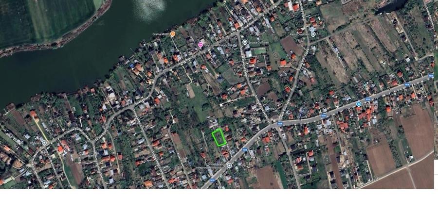 Teren in zona de case - 2