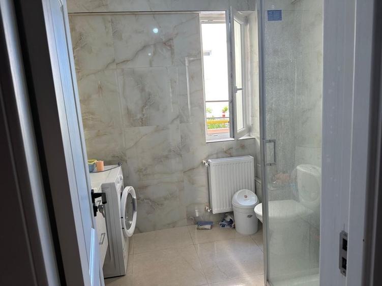 Apartament cu 2 camere semidecomandat în Valea Lupului