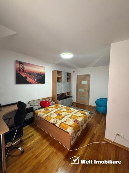 Casă individuală cu 7 camere cu Canalizare în Bună Ziua