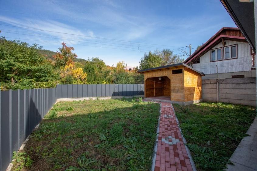 Casă / Vilă de vânzare în zona centrală TÂRGU OCNA - 8