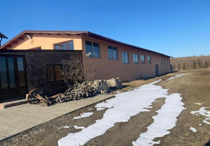 Hala de inchiriat,500 mp,zona Slobozia Sucevei - 7