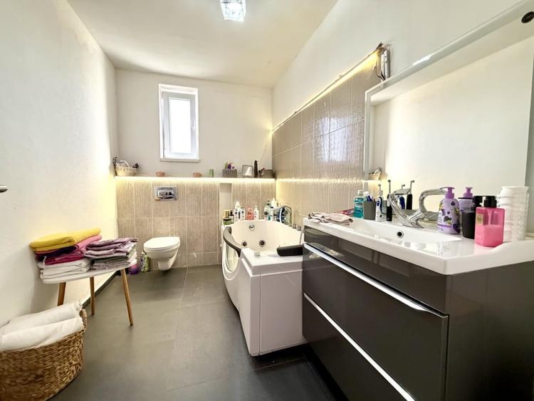 Duplex modern 4 camere, 135 mp utili - zona Aradului - 9