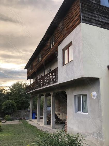 Casa vanzare Moreni , str. Ghinesti - 4