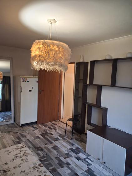 Vanzare Garsoniera Bloc Mixt Berceni Aparatorii Patriei - 4