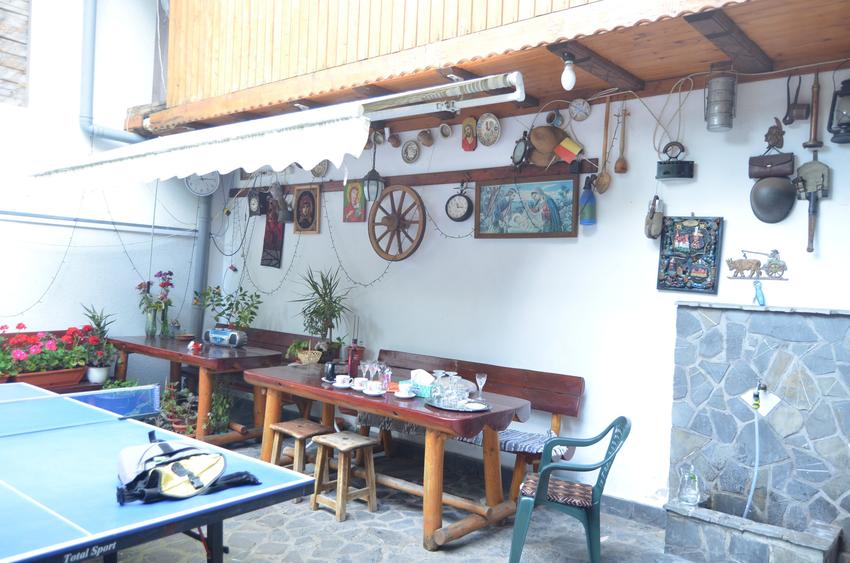 Pensiune 11 camere ,central,Busteni - 2