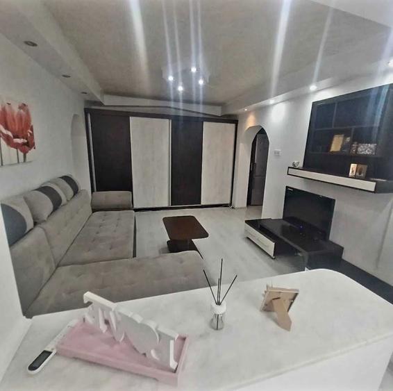 Apartament 2 camere semidecomandat de inchiriat in zona Craiovei - 7