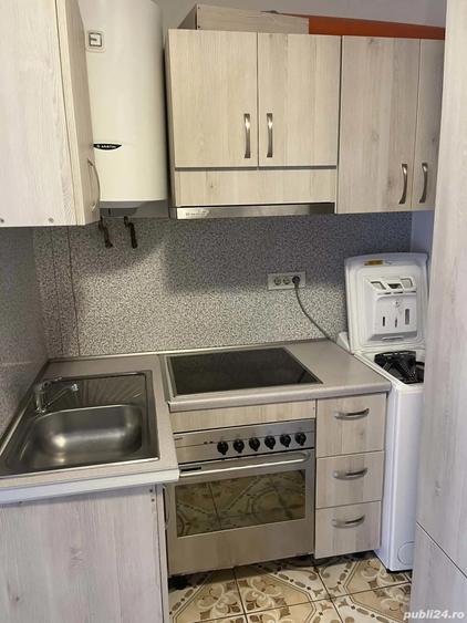 inchiriez camera cu baie bucatarie - 1