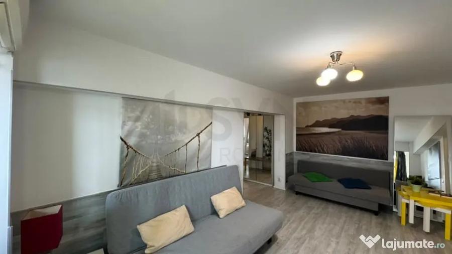 Apartament cu 3 camere semidecomandat în Ștefan cel Mare