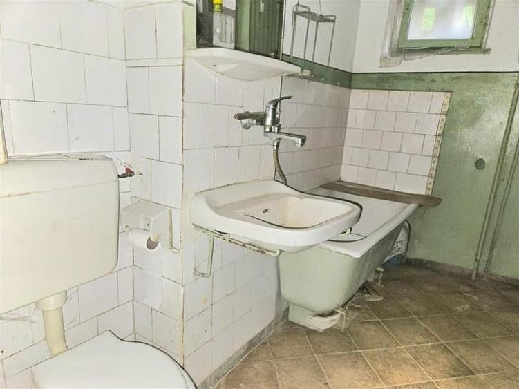 Zona Cora, 2 Camere, etaj 1 - 6