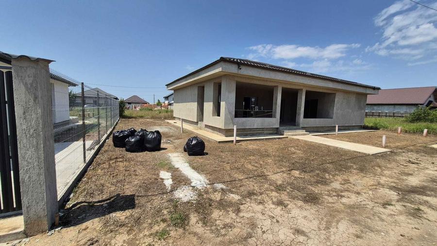 De vanzare teren + casa pe structura metalica la gri - Com. Berceni - 5