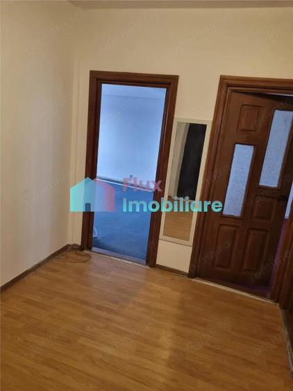 Apartament nemobilat 2 camere intrare Obcini - 5