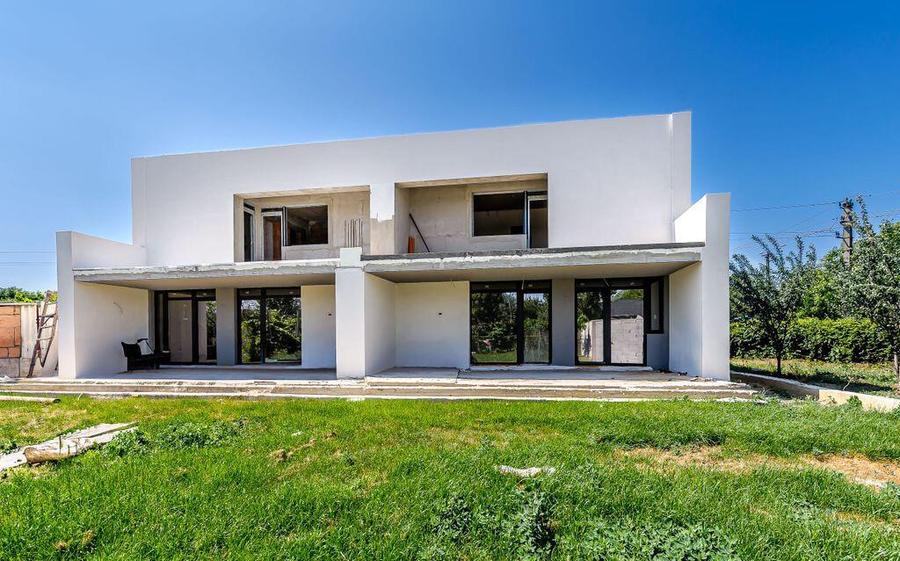 Vila spatioasa in subcetate, proprietate premium - 8