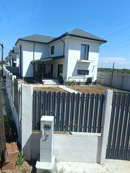 FARA COMISIOANE in Bacu casa cu 5 camere 2 bai P+1+pod terasa finisaje la cheie - 17