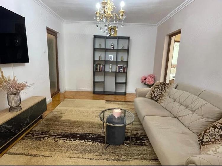 Inchiriez apartament 2 camere, 60 mp utili - 1