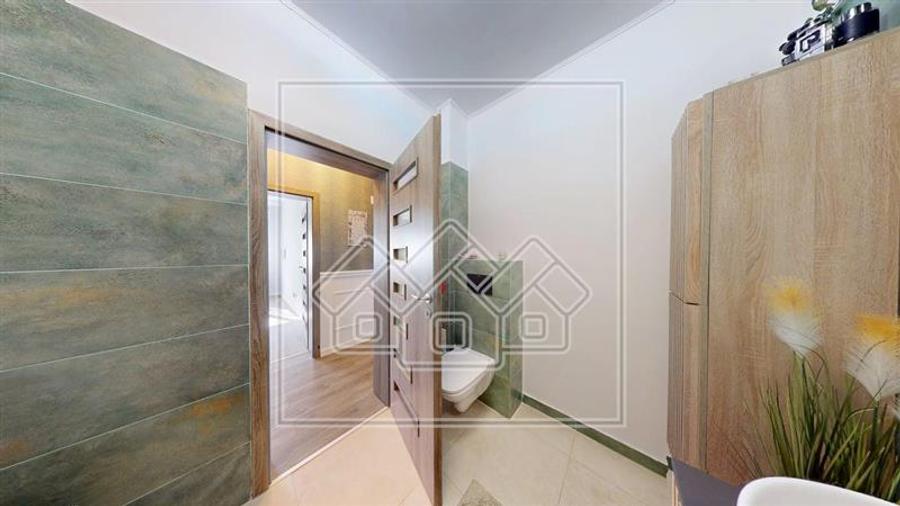Apartament de vanzare in Sibiu - 3 camere, balcon si terasa-decomandat - 10