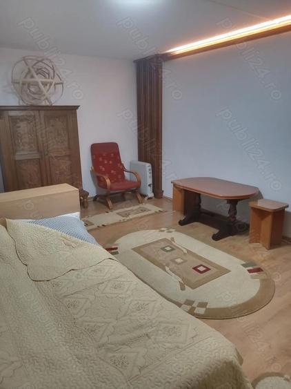 Vand apartament 2 camere decomandat - 1