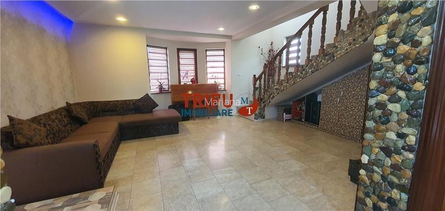 Casa de vanzare la asfalt toate utilitatile Recea