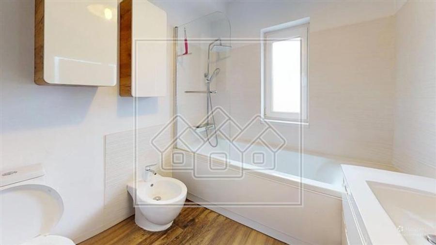 Casa de vanzare in Sibiu - 4 camere, panouri solare - - 10