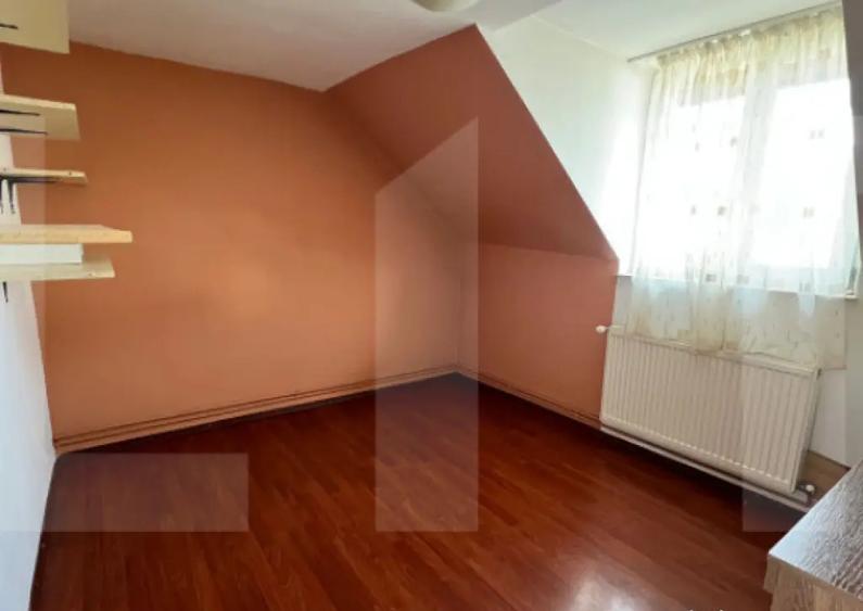 Casa de vanzare, 158 mp, zona Ronat - 10