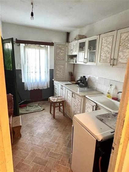 APARTAMENT CU 4 CAMERE,VOIVOZI - 1