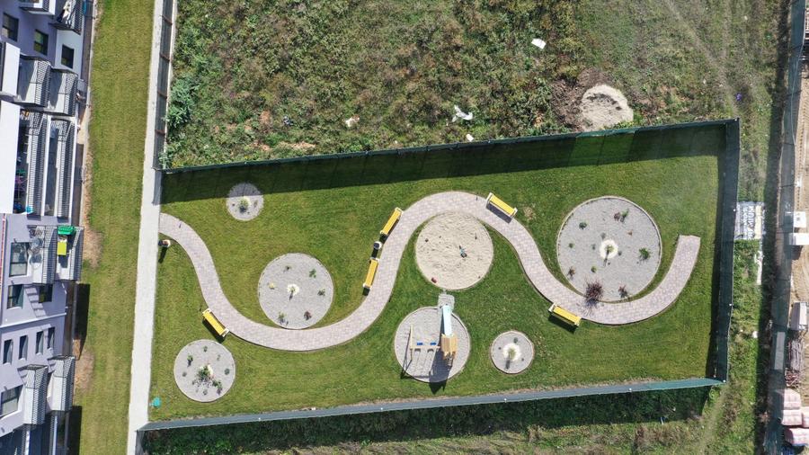 Apartament 3 camere,90,2 mp,cetaj 1,balcon mare, parcare inclusa - 6