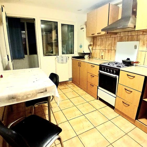 Camera libera in apartament cu 2 camere Mircea cel Batran - 5