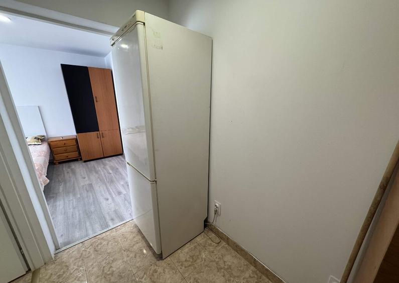 1 cam, etaj 1, 27 mp, renovata, C.T. proprie, mobilata,utilata, Cuza V - 32