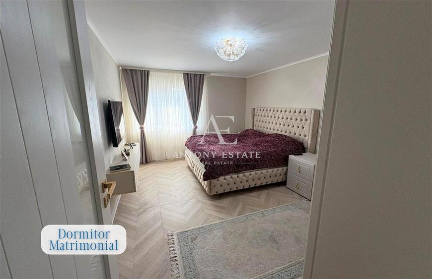 Casă cu 4 camere cu Canalizare în Podgoria