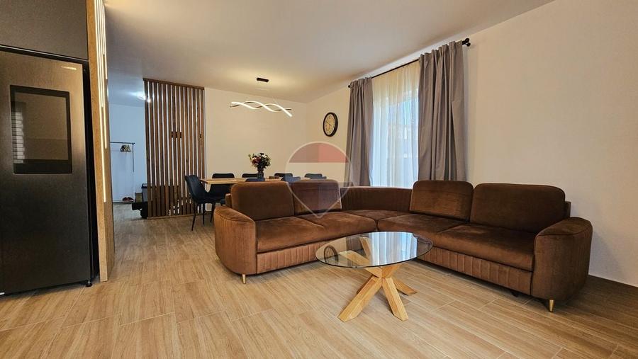 Casă individuală cu 4 camere cu Teren 400 Mp în Sânpetru