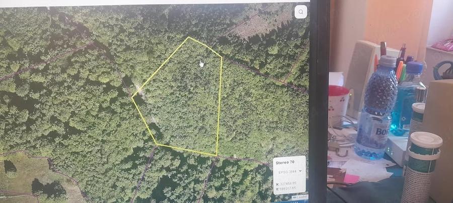 Teren de 27000 mp, în Munteni