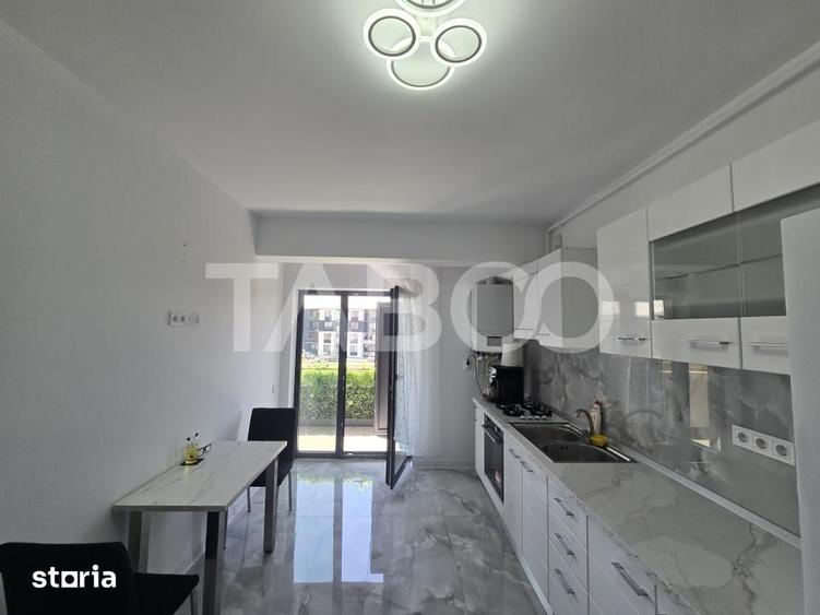 Apartament cu 2 camere decomandat, mobilat în Central